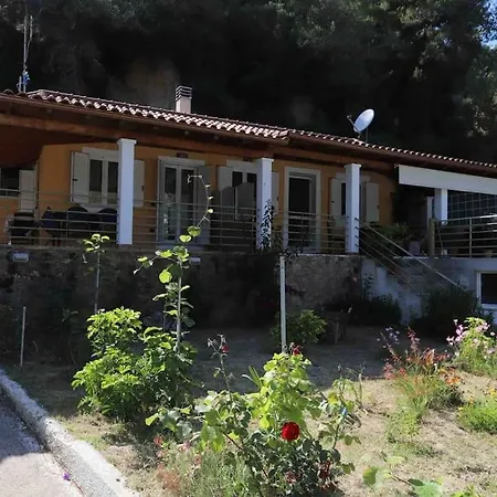 Holiday home Full House Katakolo