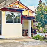 Demar & Tatil Evi Katakolo