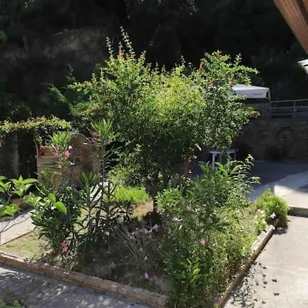 Demar & קאטאקולון