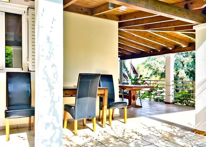 Demar & Tatil Evi Katakolo