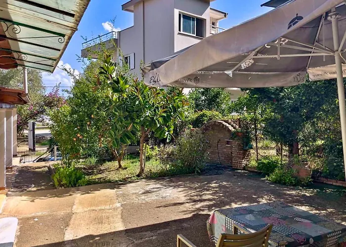 Demar & Tatil Evi Katakolo